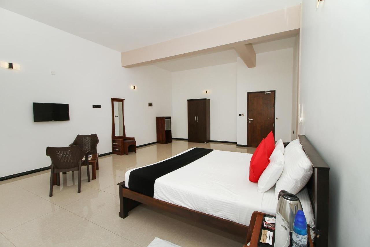 Grace Beach Resort By Travel Corners Negombo Eksteriør bilde