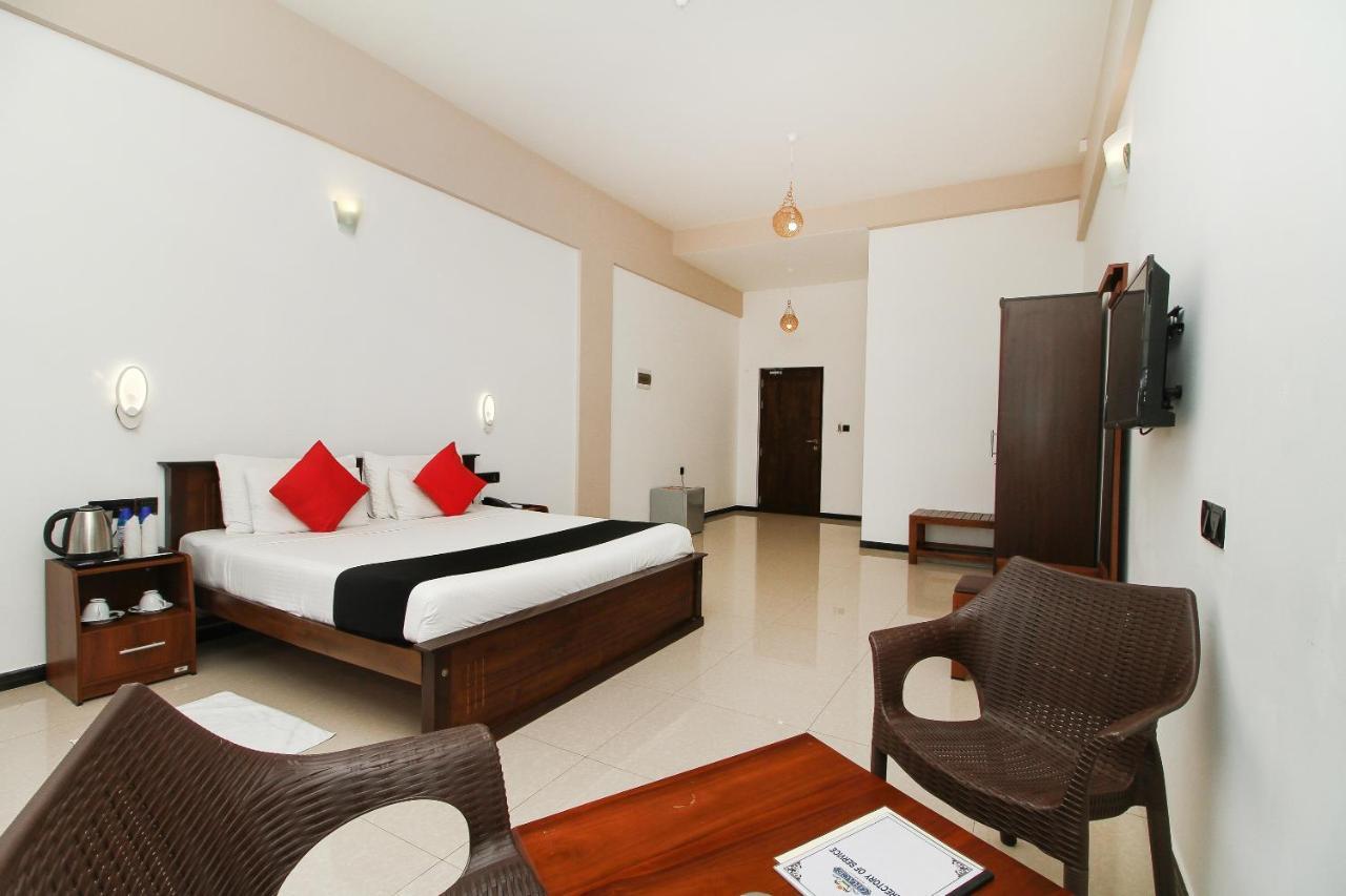 Grace Beach Resort By Travel Corners Negombo Eksteriør bilde